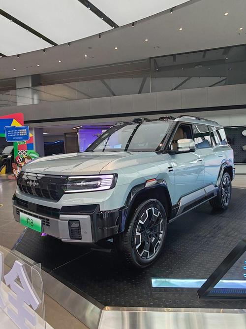 广州238比亚迪方程豹硬派越野的爆款，英菲尼迪35周年与你共成长